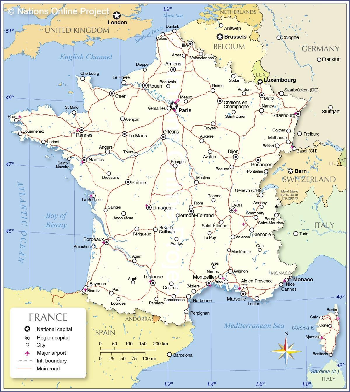 Francie mapa letiště international